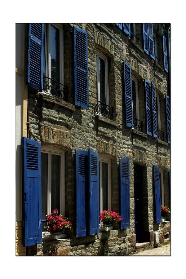 Les Unelli Ξενοδοχείο Cherbourg-en-Cotentin Εξωτερικό φωτογραφία
